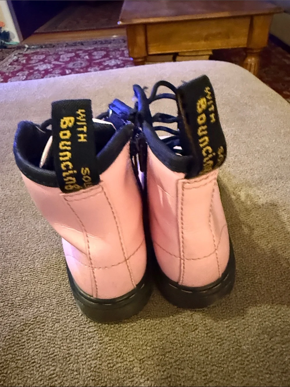Dr. Martens 1460 Delaney Boots Kids Size 10 Pink Patent Leather (TD)